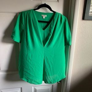 Cute Charming Charlie top with flair!